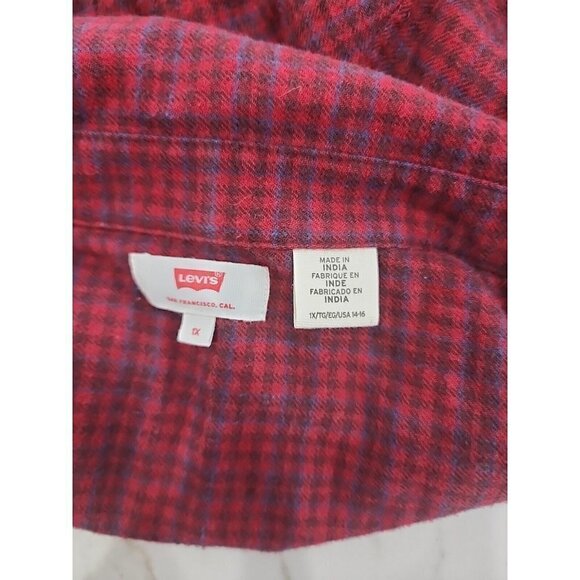 Levi's Women's Plus Flannel Maple Utility Cropped Shirt Red Plaid Size 1X - Picture 5 of 8